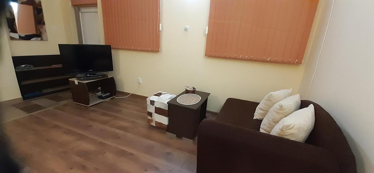 בלוגראדצ'יק Guesthouse Geto מראה חיצוני תמונה
