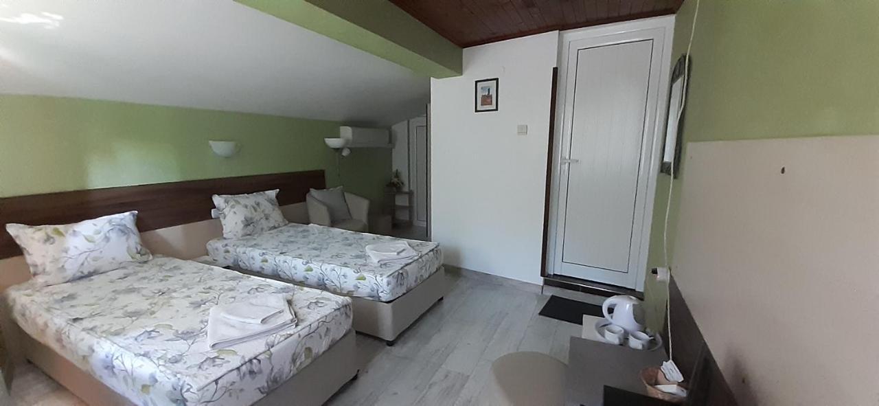 בלוגראדצ'יק Guesthouse Geto מראה חיצוני תמונה