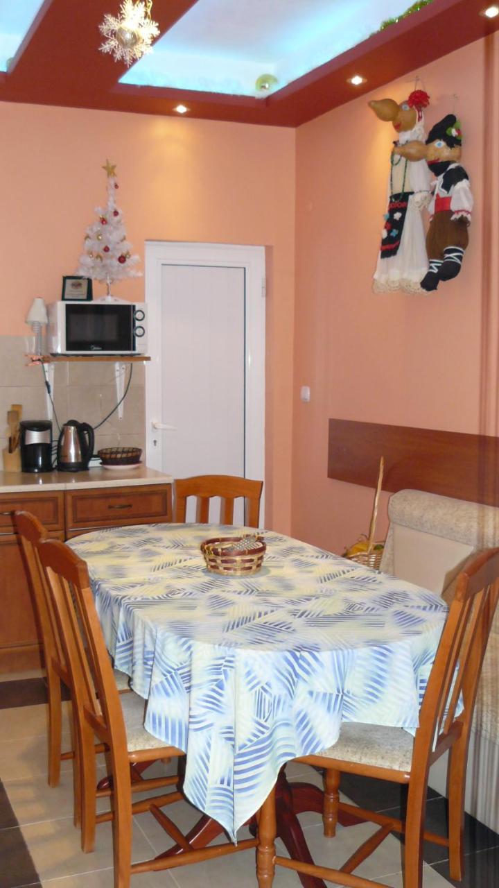 בלוגראדצ'יק Guesthouse Geto מראה חיצוני תמונה